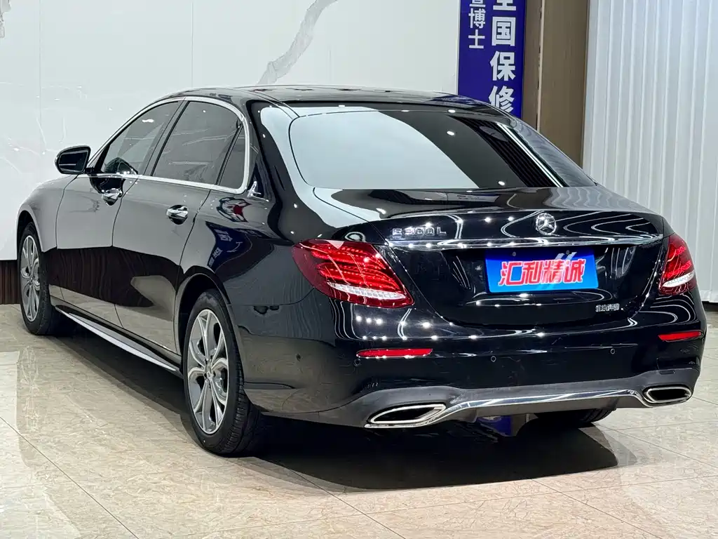 Mercedes-Benz E-Class — миниатюра 4