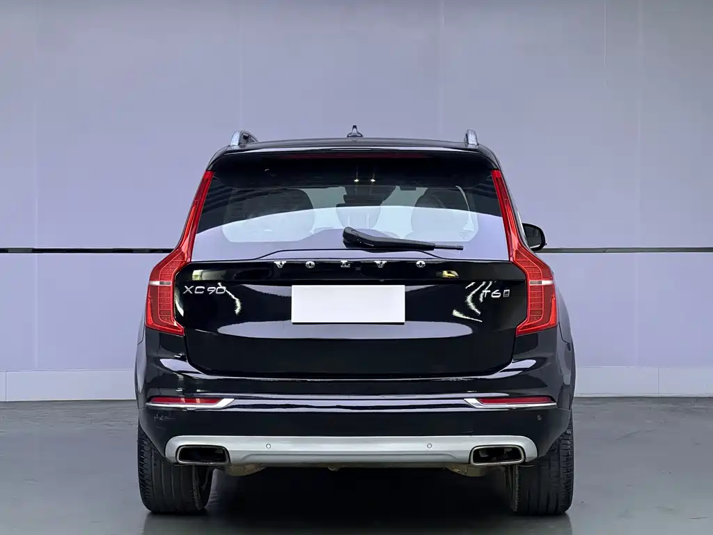 Volvo XC90 — миниатюра 5