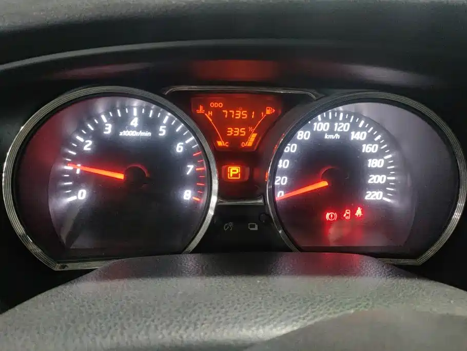 Nissan Livina — миниатюра 14