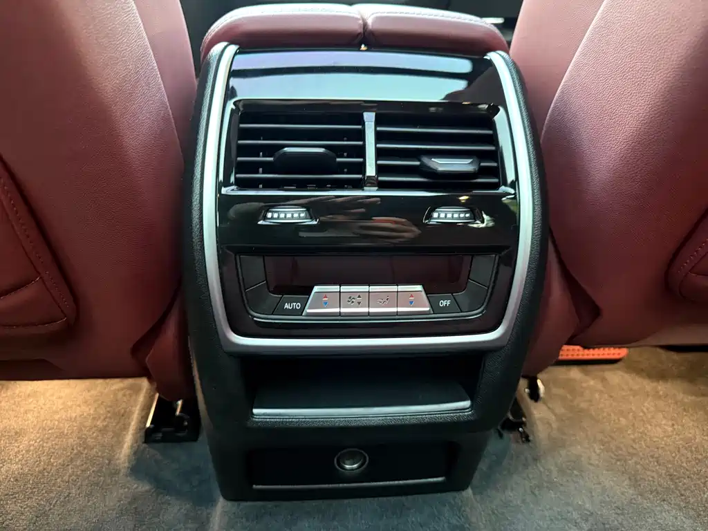 BMW X5 — миниатюра 23