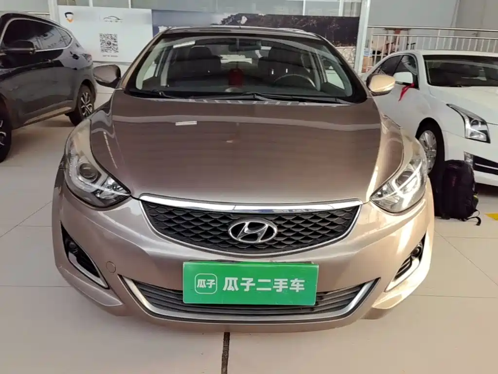 Hyundai Elantra Langdong — миниатюра 3