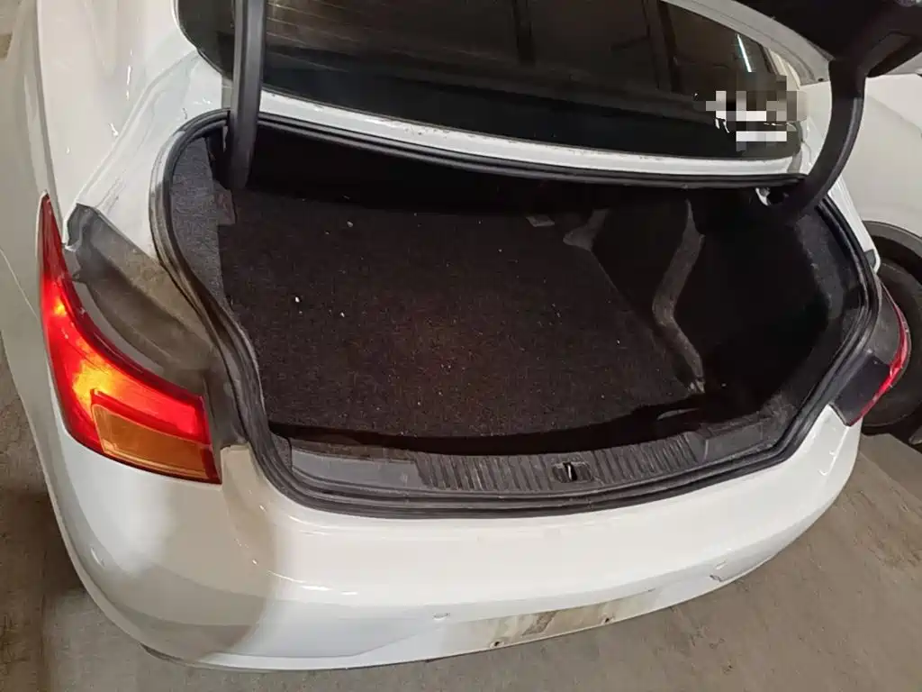 Buick Verano — миниатюра 19