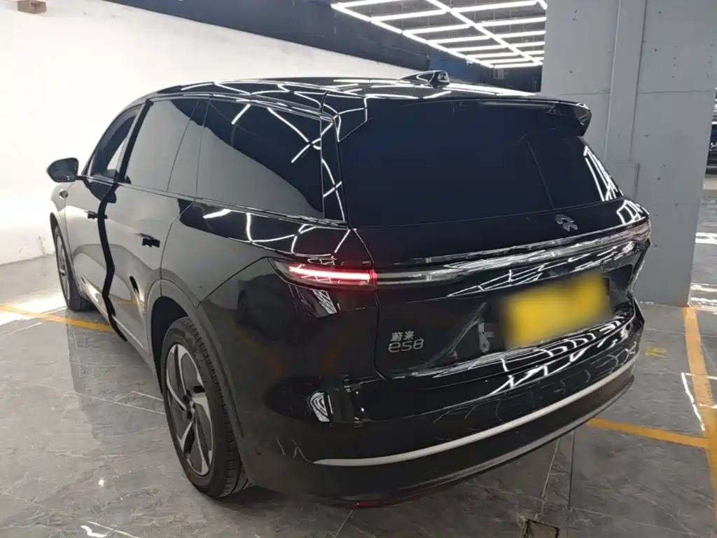 NIO ES8 — миниатюра 5