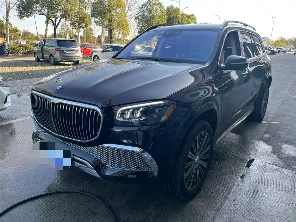 Mercedes-Benz GLS 2023