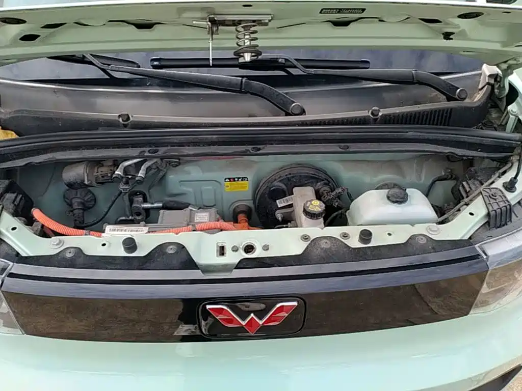Wuling MINIEV — миниатюра 20