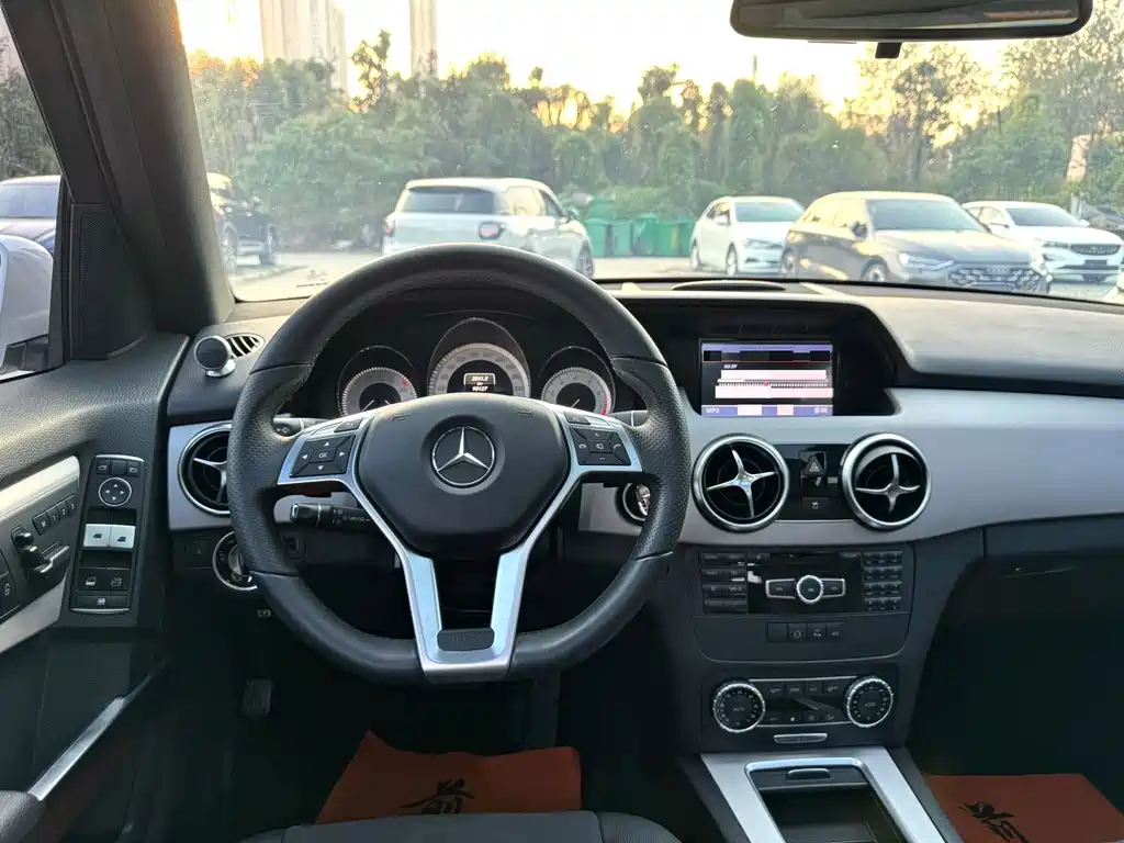 Mercedes-Benz GLK-Class — миниатюра 5