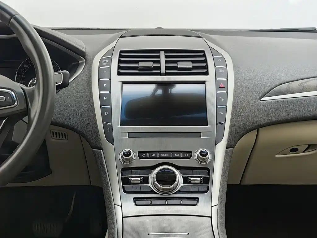Lincoln MKZ — миниатюра 12