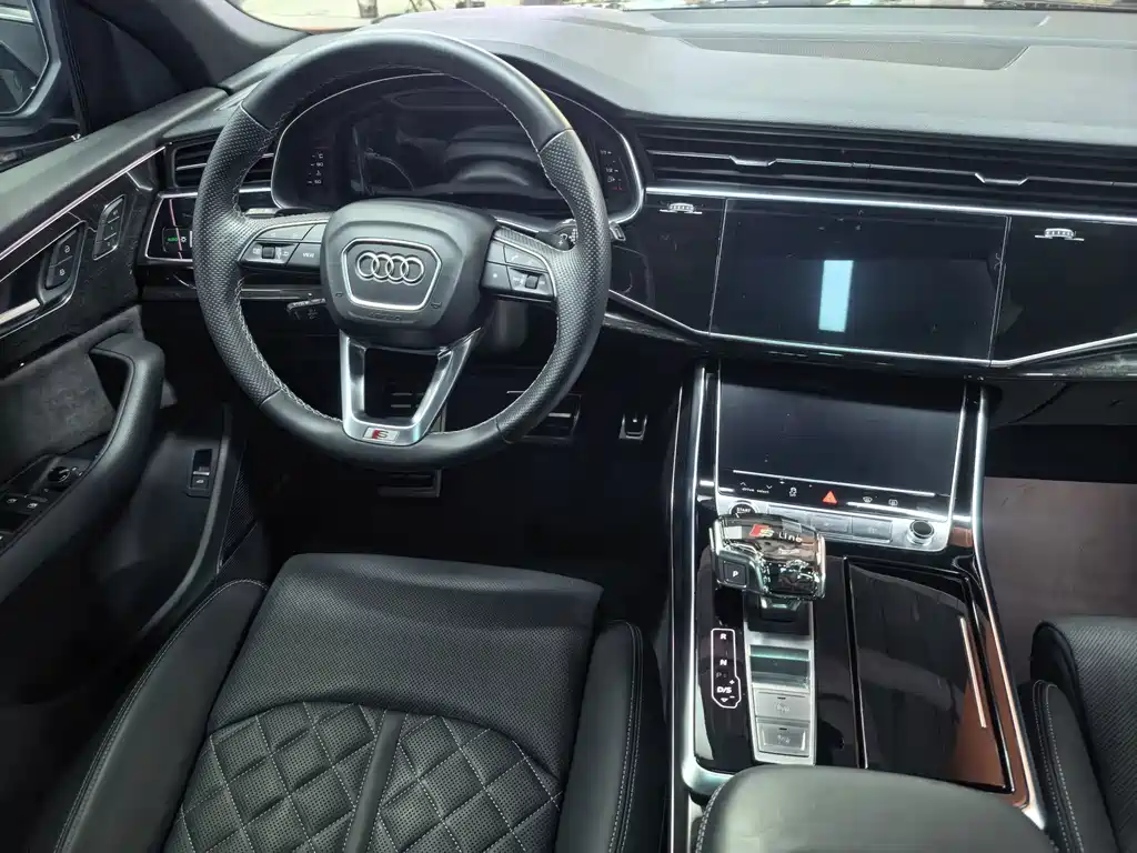 Audi Q8 — миниатюра 10