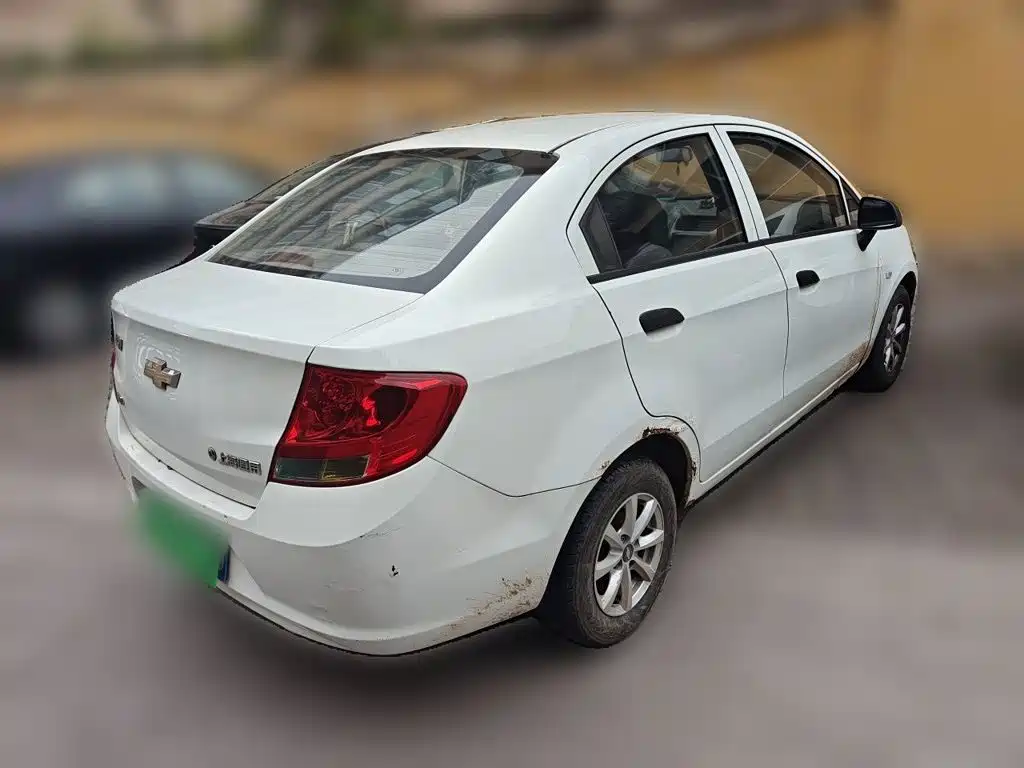 Chevrolet Sail — миниатюра 6