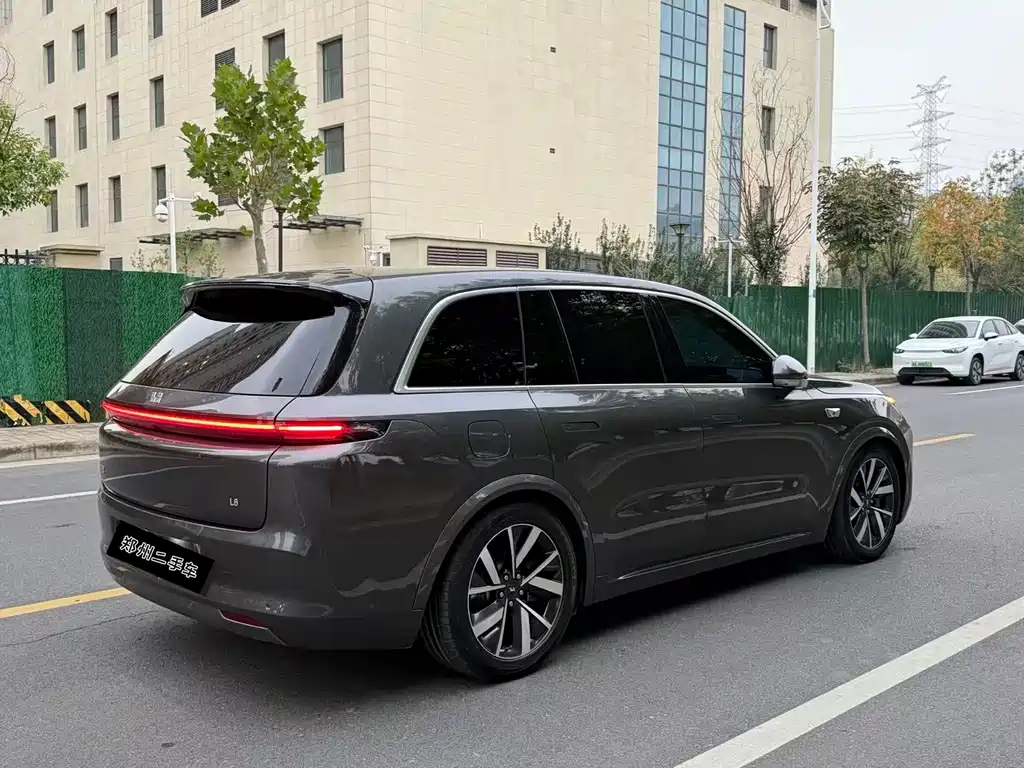 Li Auto Li L8 — миниатюра 9