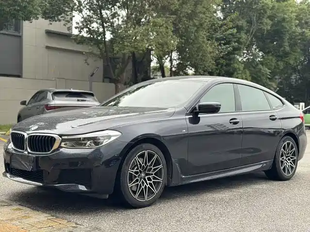 BMW 6 SERIES GT