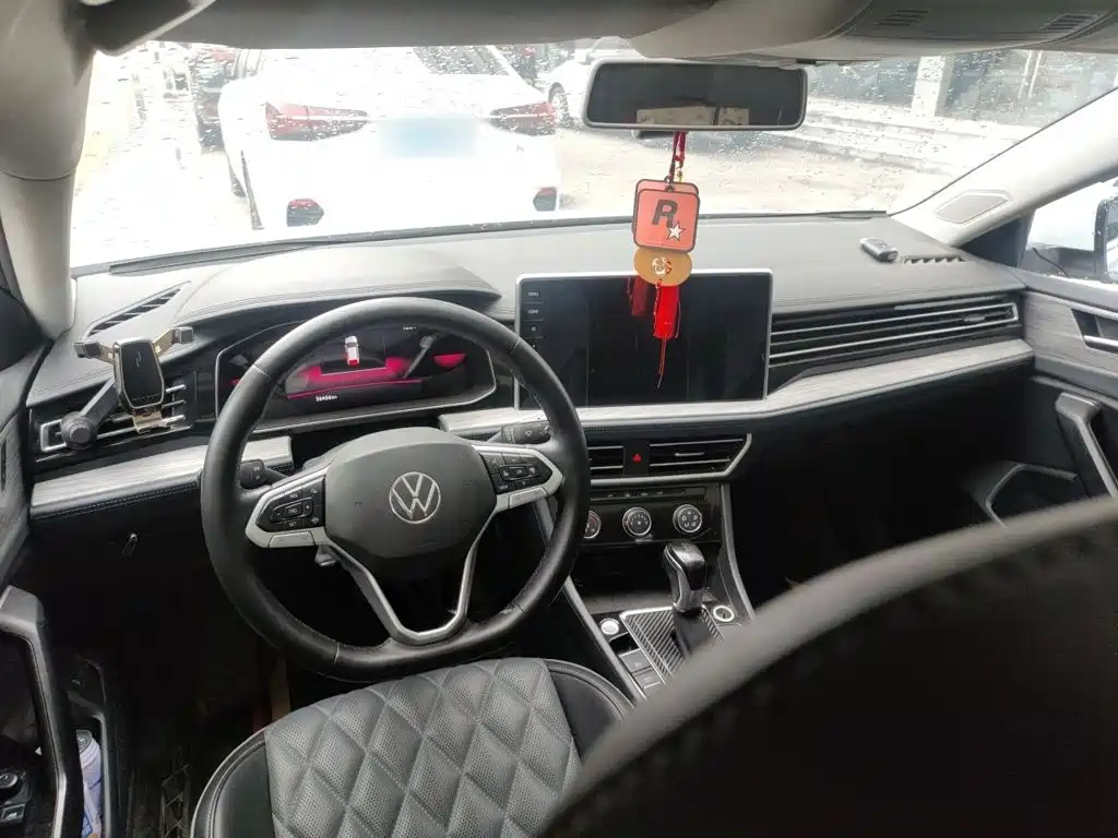Volkswagen Sagitar — миниатюра 10