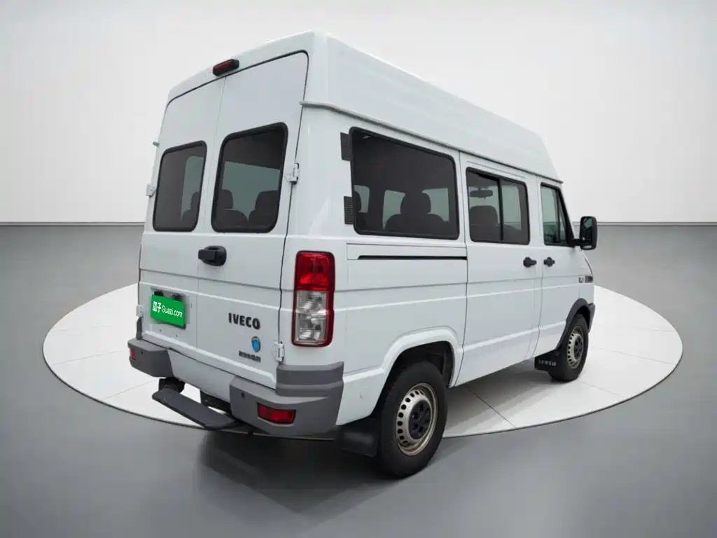 IVECO Daily — миниатюра 6