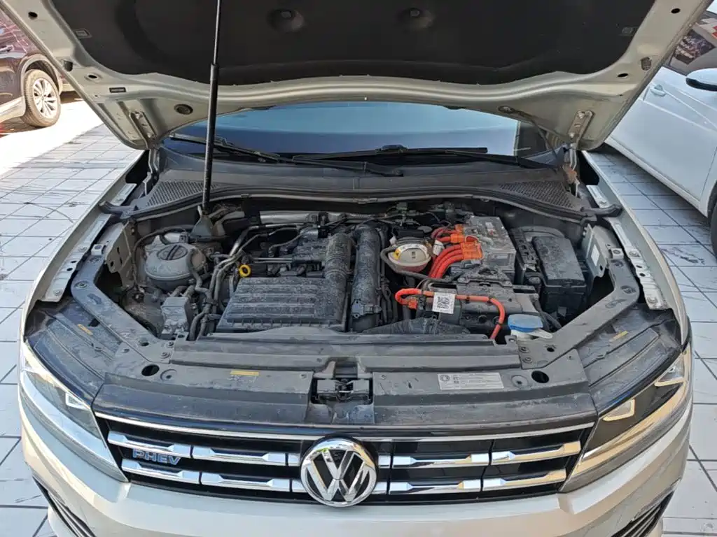 Volkswagen Tiguan L PHEV — миниатюра 20