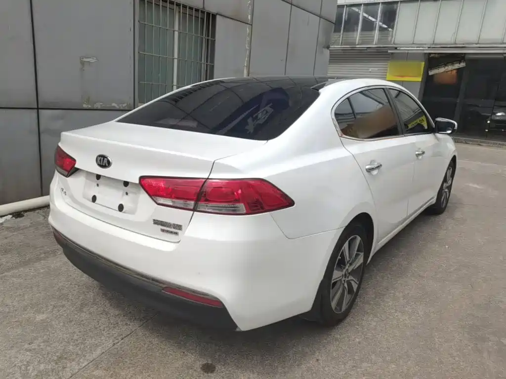 Kia K4 — миниатюра 7