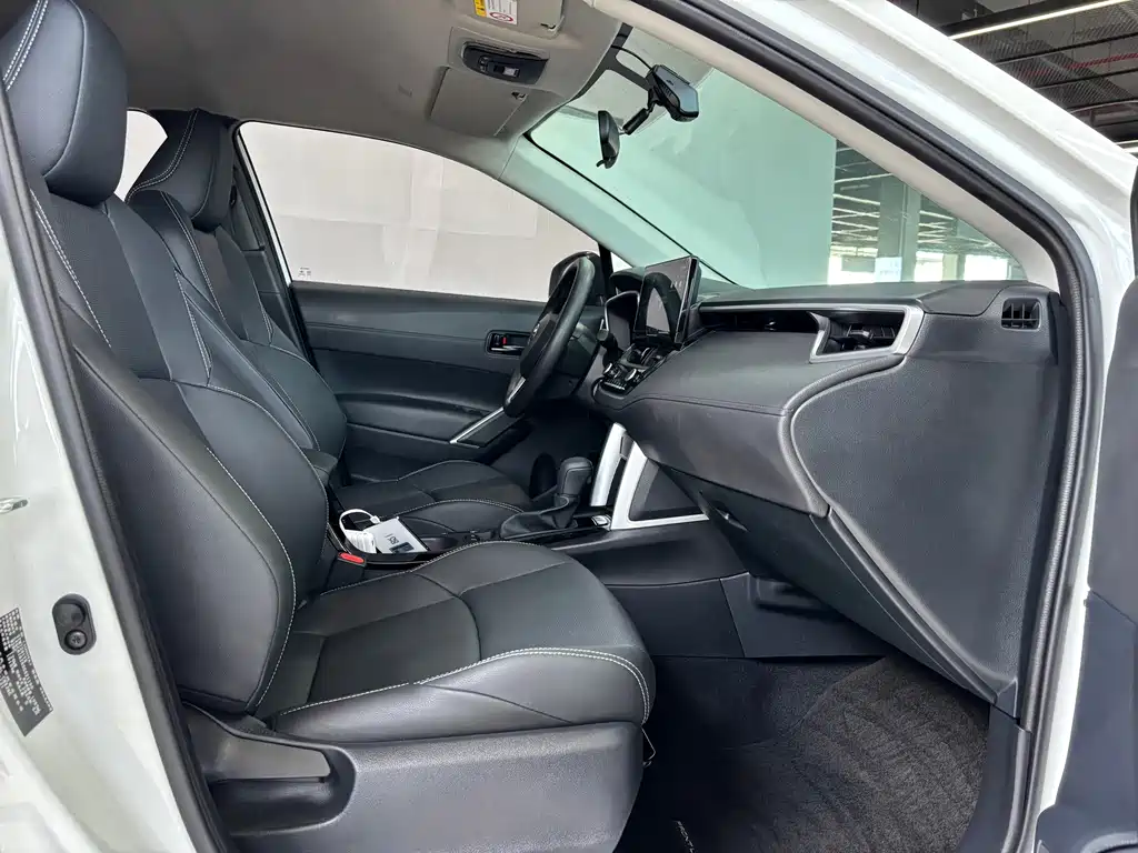 Toyota Frontlander — миниатюра 4