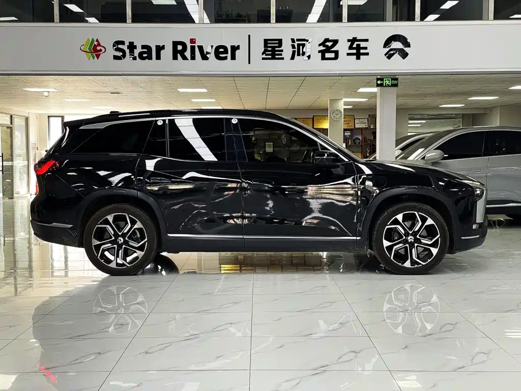 NIO ES8 — миниатюра 4