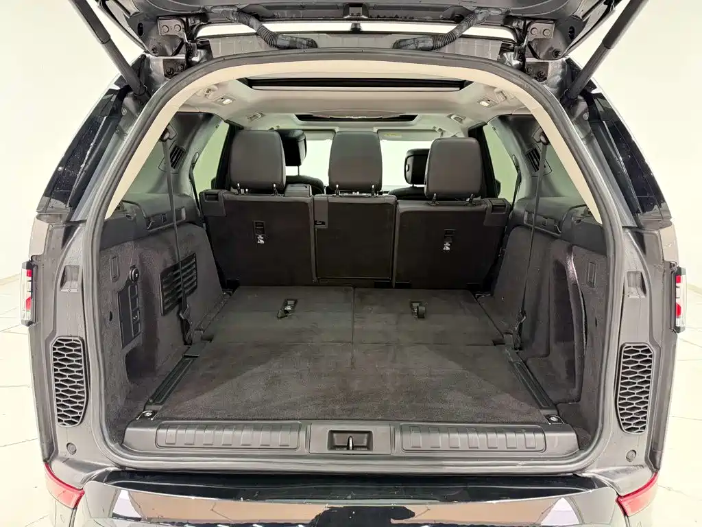 Land Rover Discovery — миниатюра 30