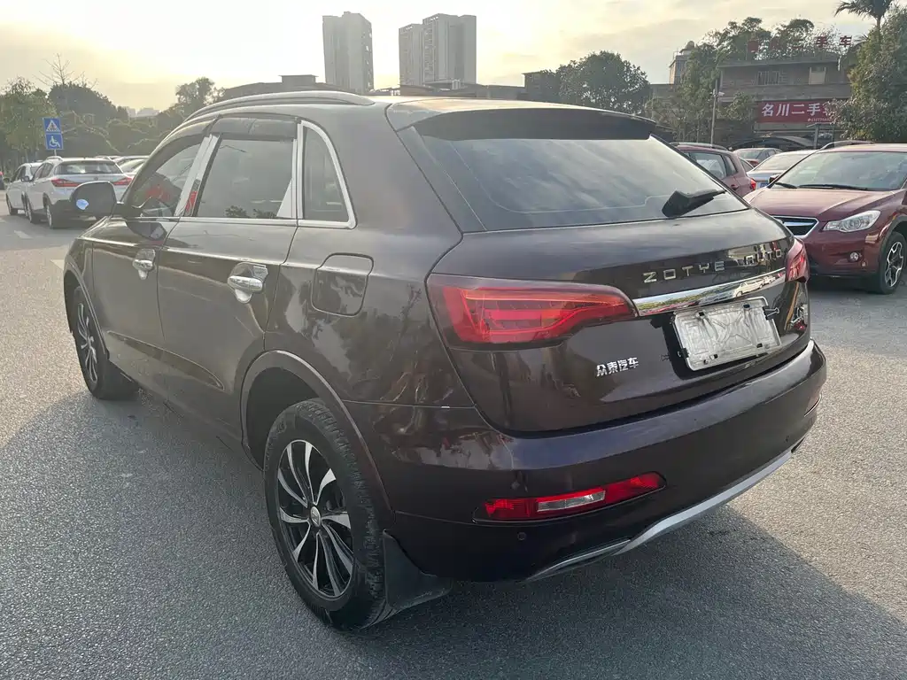 ZOTYE SR7
