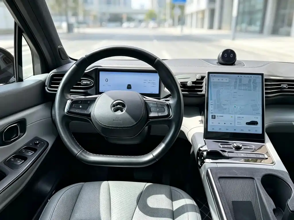 NIO ES8 — миниатюра 8