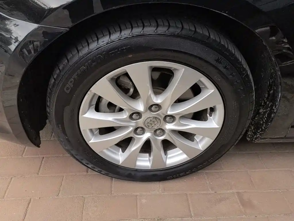 Buick LaCrosse — миниатюра 23