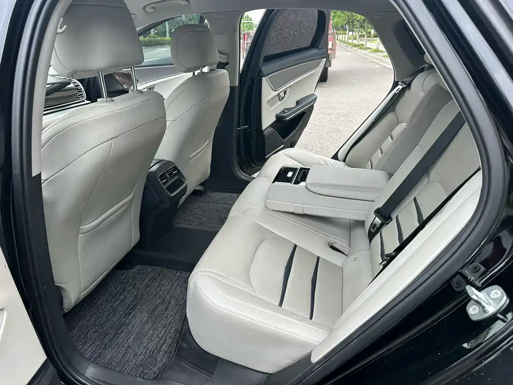 BYD e9 — миниатюра 9
