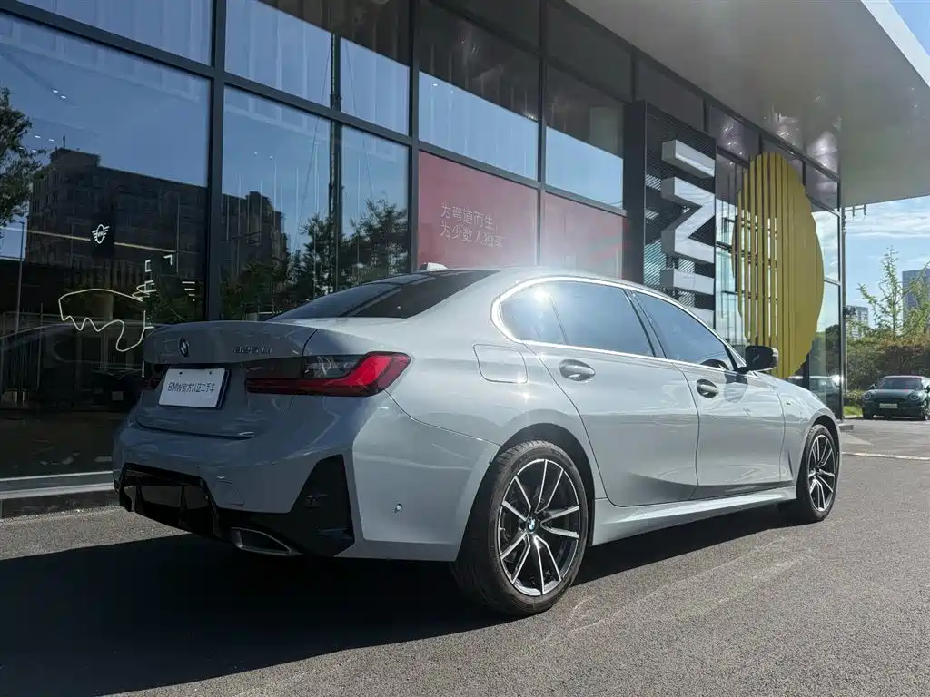 BMW 3 Series — миниатюра 4