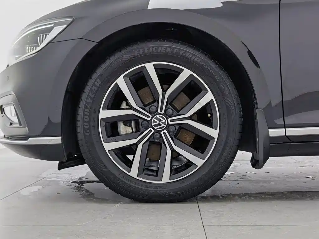 Volkswagen Magotan — миниатюра 17