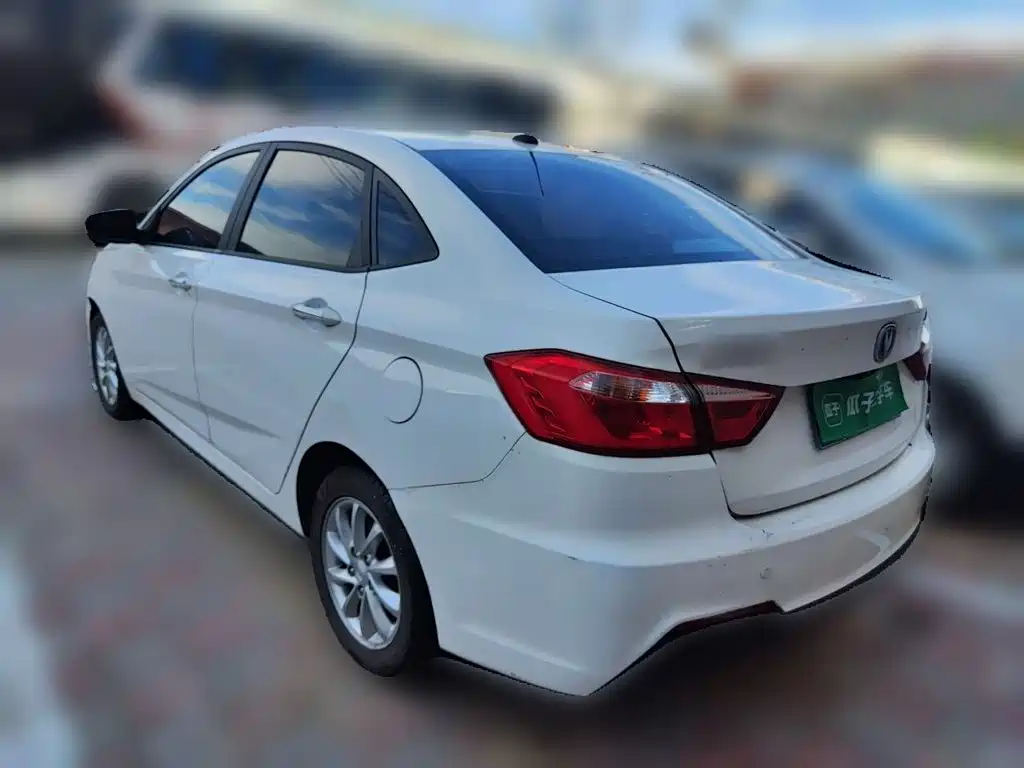 Changan V7 — миниатюра 4