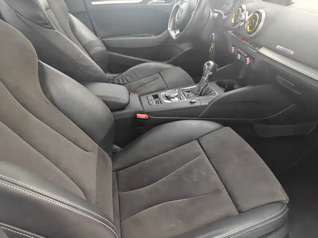 Audi S3 — миниатюра 9