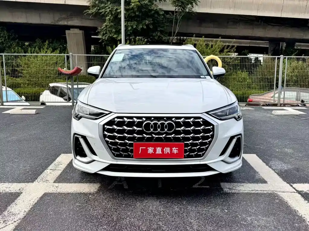 Audi Q3 — миниатюра 2