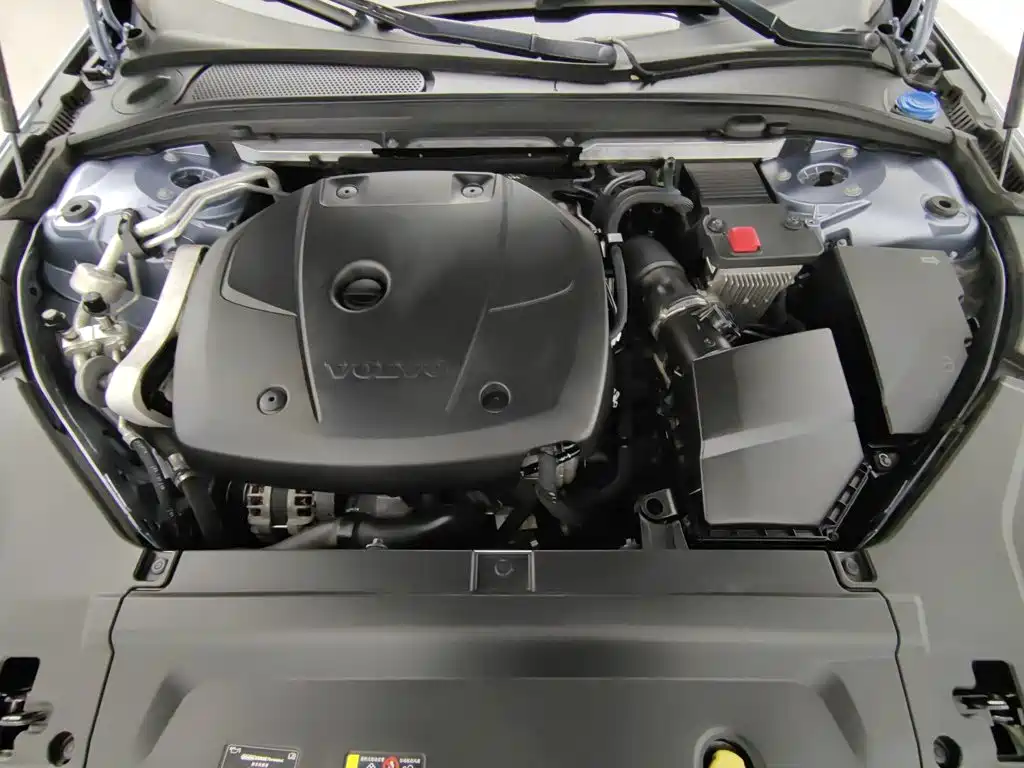 Volvo S90 — миниатюра 6