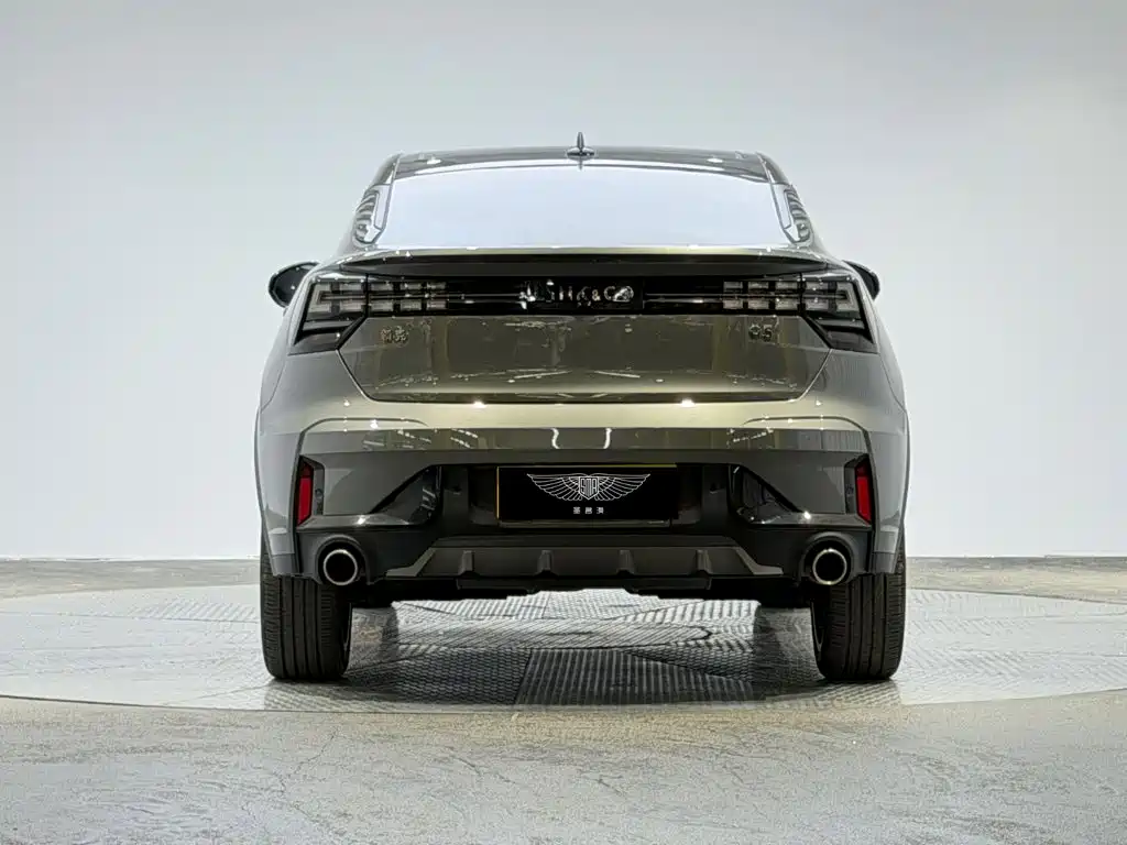 Lynk & Co 05 — миниатюра 3