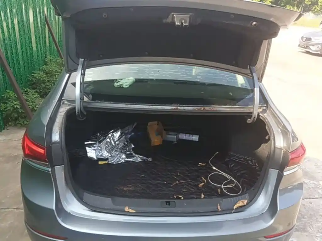 Buick Excelle — миниатюра 19