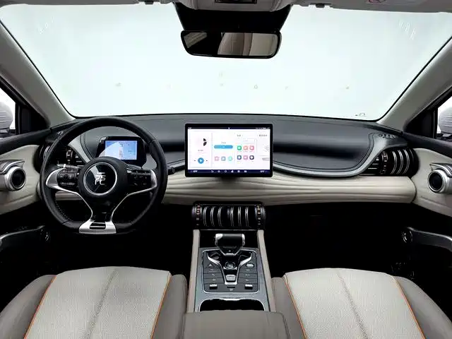 BYD Yuan Plus — миниатюра 4