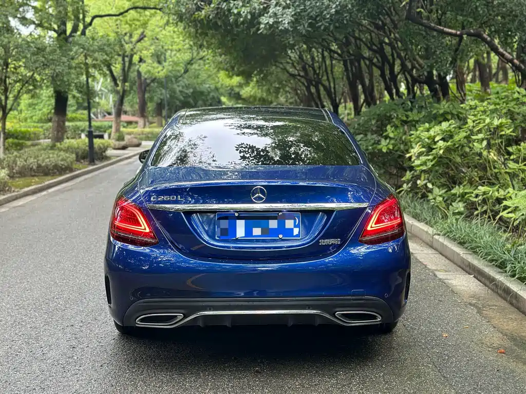 Mercedes-Benz C-Class — миниатюра 20