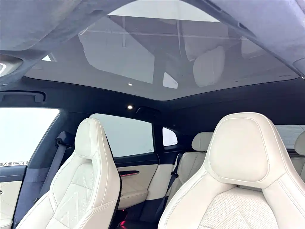 ZEEKR EXTREME KRYPTON 001