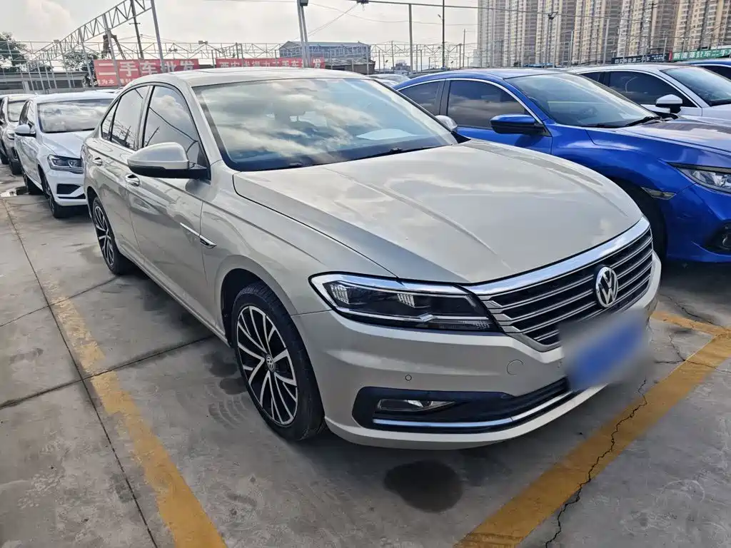 Volkswagen Lavida — миниатюра 5