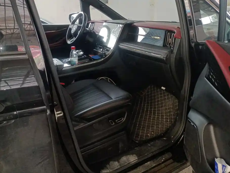 GAC Motor Trumpchi M8 — миниатюра 8