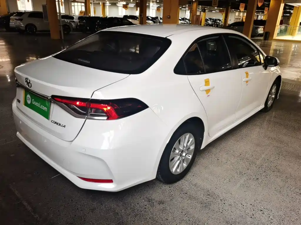 Toyota Corolla — миниатюра 7