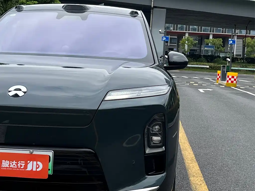 NIO ES8 — миниатюра 7