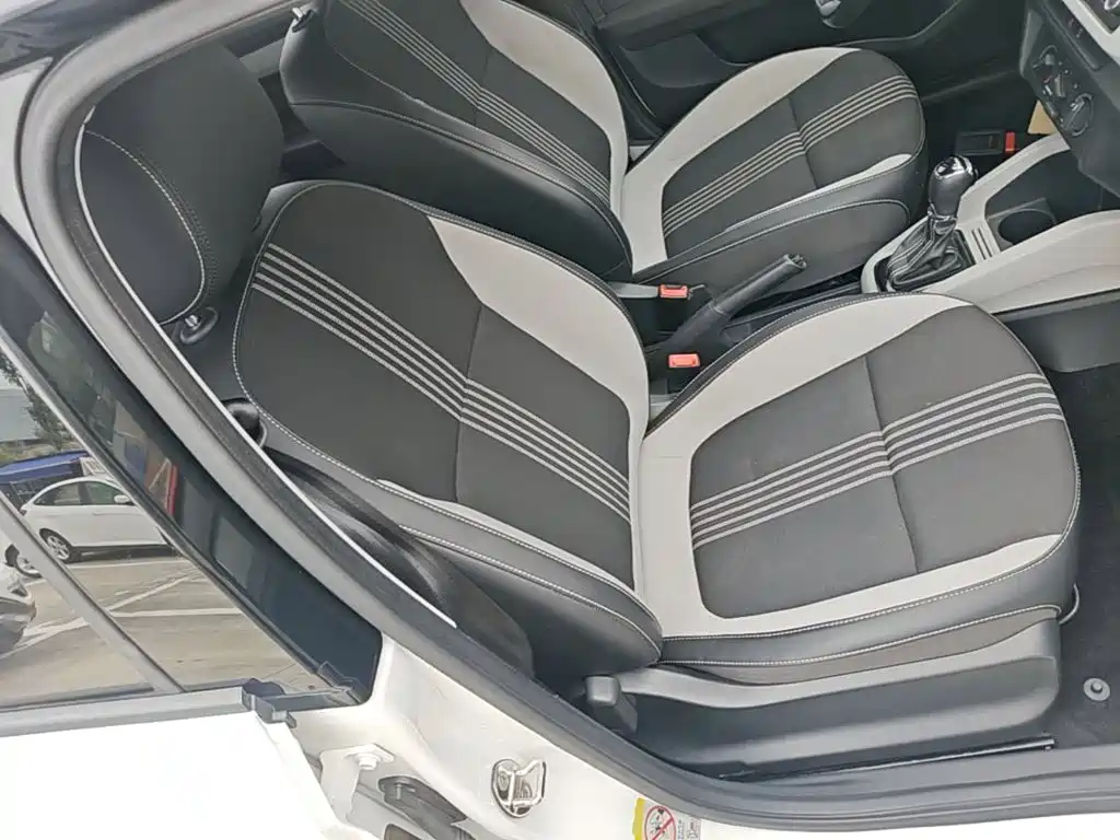 Skoda Fabia — миниатюра 25