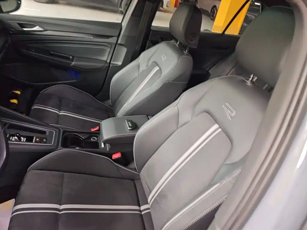 Volkswagen Golf — миниатюра 15