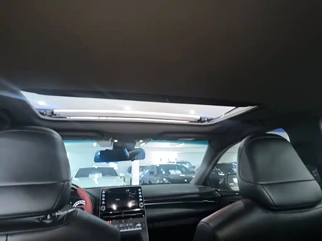Toyota Avalon — миниатюра 18
