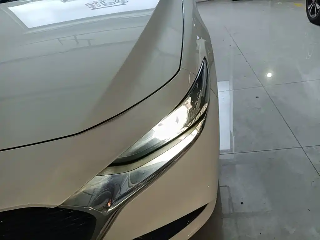 Mazda 3 Axela — миниатюра 24