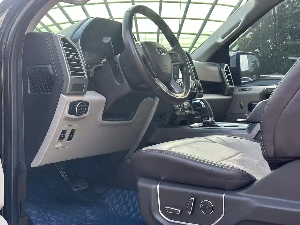 Ford F-150 Raptor — миниатюра 8