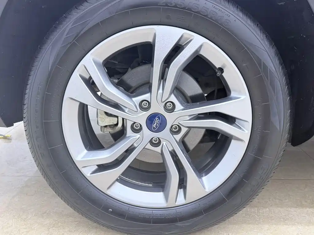 Ford Equator Sport — миниатюра 25