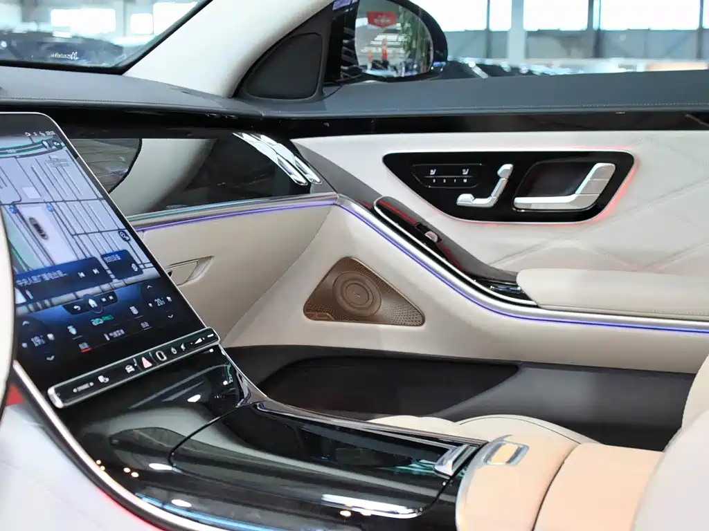 Mercedes-Benz S-Class — миниатюра 12