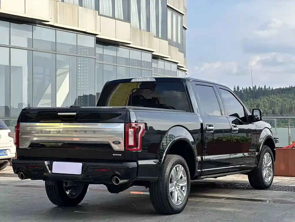 Ford F-150 Raptor — миниатюра 4
