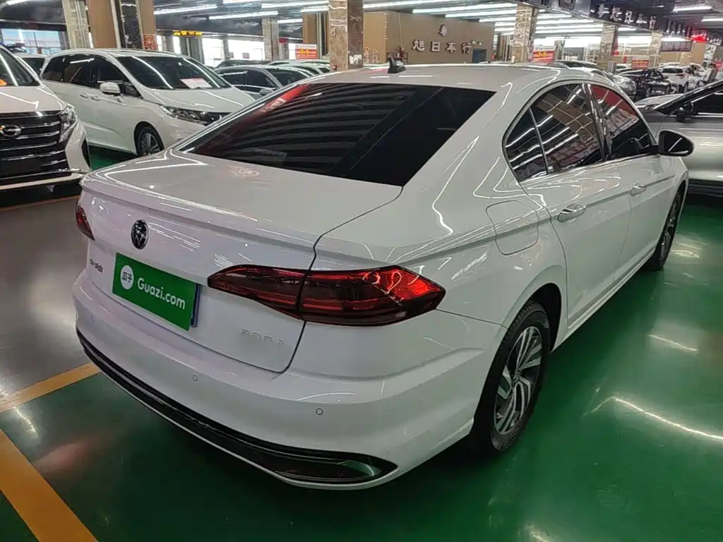 Volkswagen Bora — миниатюра 7